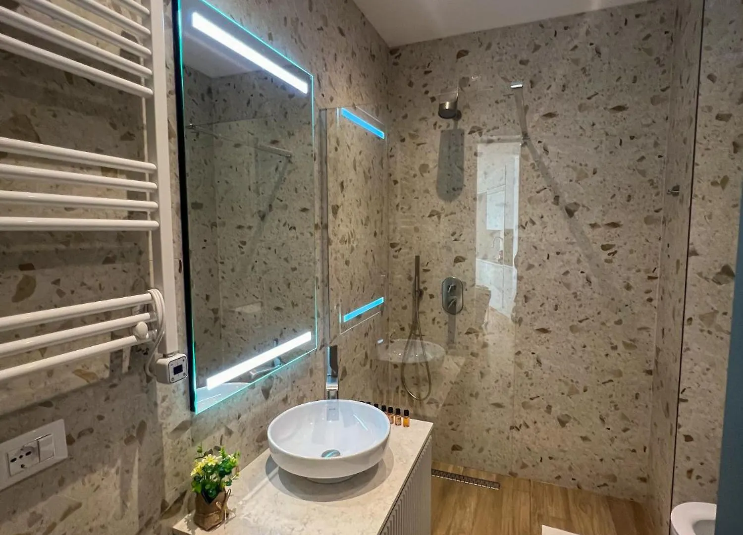 Lakeside Dream Tirana Apartment